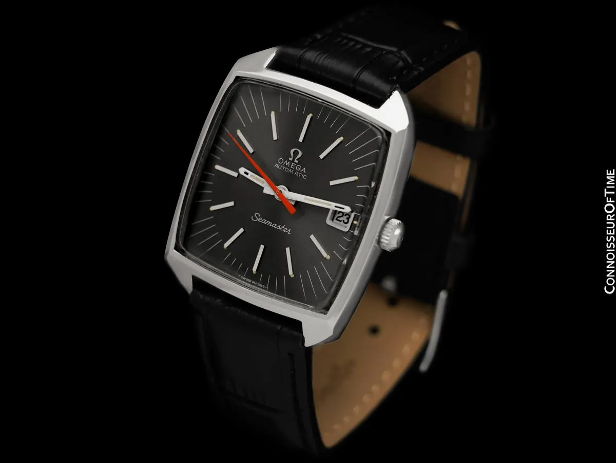 1970's Omega Seamaster Compressor Mens Vintage Watch with Cal. 565 and Racing Dial - Stainless Steel