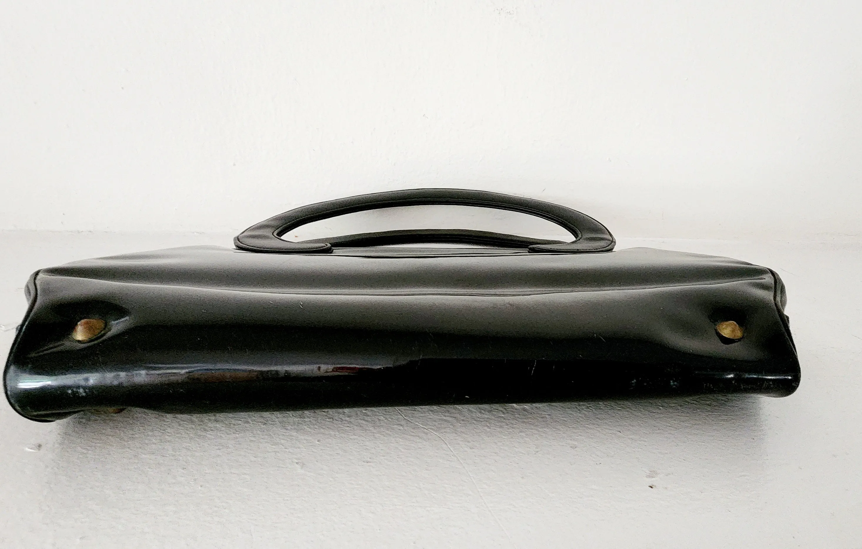 60s Black Bag Patent Leather Curved Handle