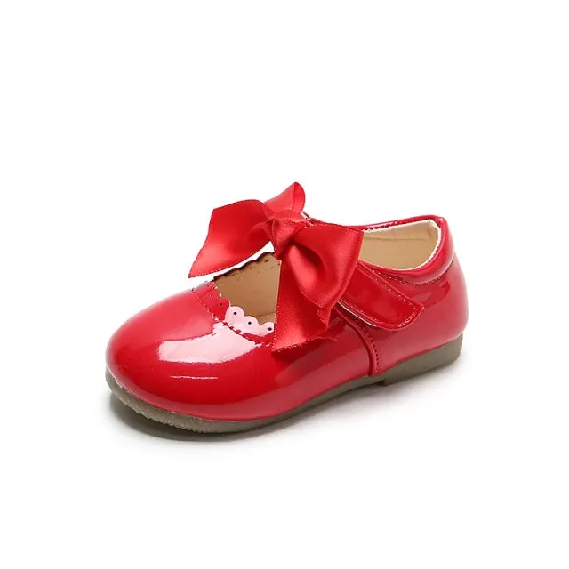 Baby Girls Shoes Cute Bow Patent Leather Princess Shoes Solid Color Kids Gilrs Dancing Shoes First Walkers SMG104
