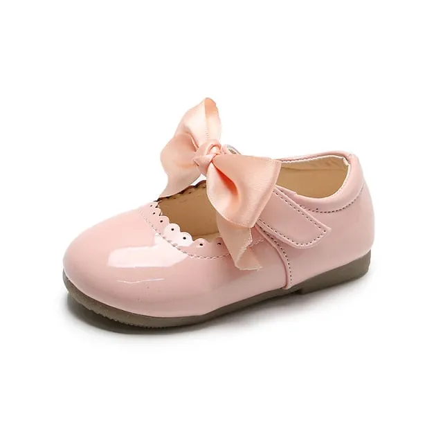 Baby Girls Shoes Cute Bow Patent Leather Princess Shoes Solid Color Kids Gilrs Dancing Shoes First Walkers SMG104