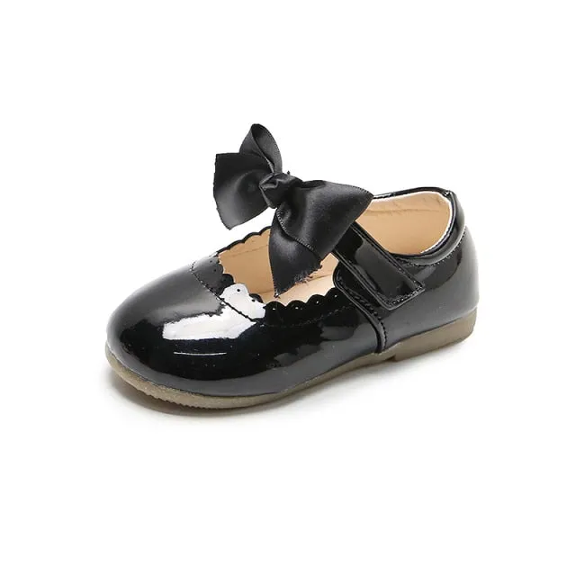 Baby Girls Shoes Cute Bow Patent Leather Princess Shoes Solid Color Kids Gilrs Dancing Shoes First Walkers SMG104