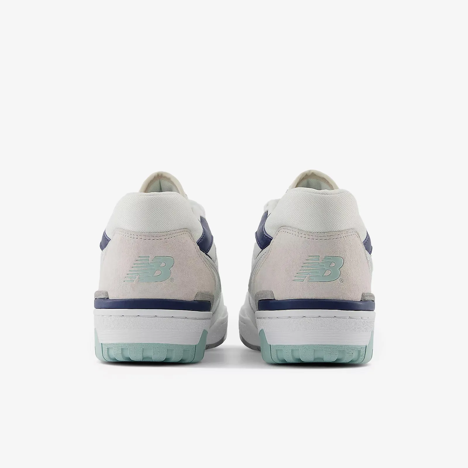 BB550 - White/Navy