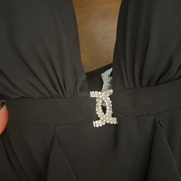 BETSY &amp; ADAM Solid Black Halter Ruffled Detail Formal Dress, Size 4, NWT.