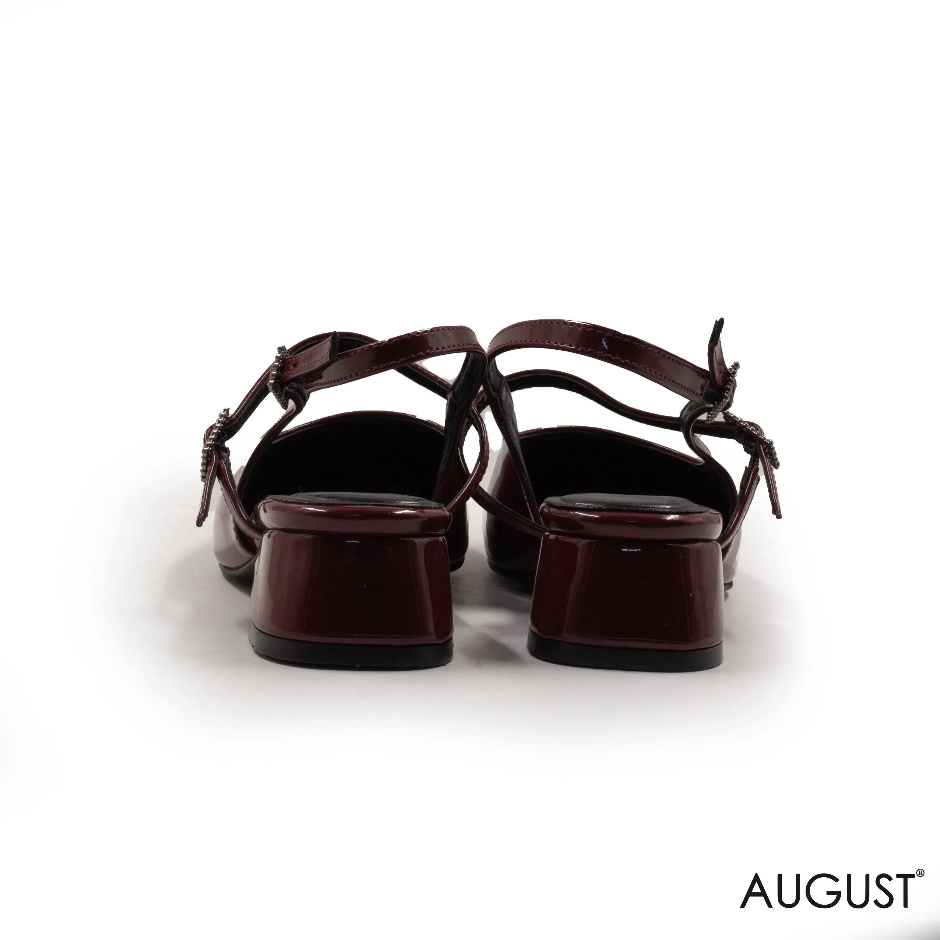 BURGUNDY SHINY LEATHER LOW PUMPS