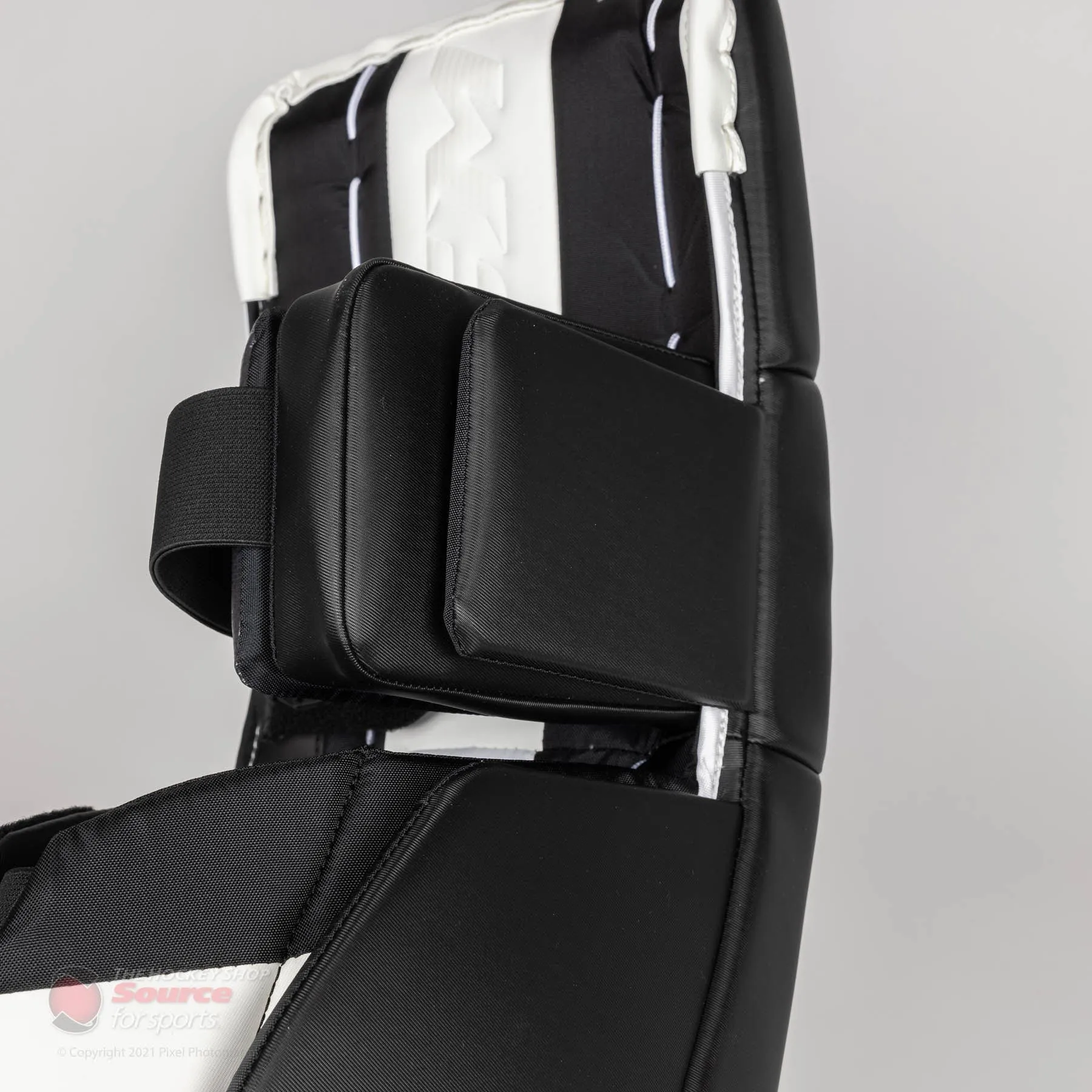 CCM Extreme Flex E5.9 Intermediate Goalie Leg Pads - Source Exclusive