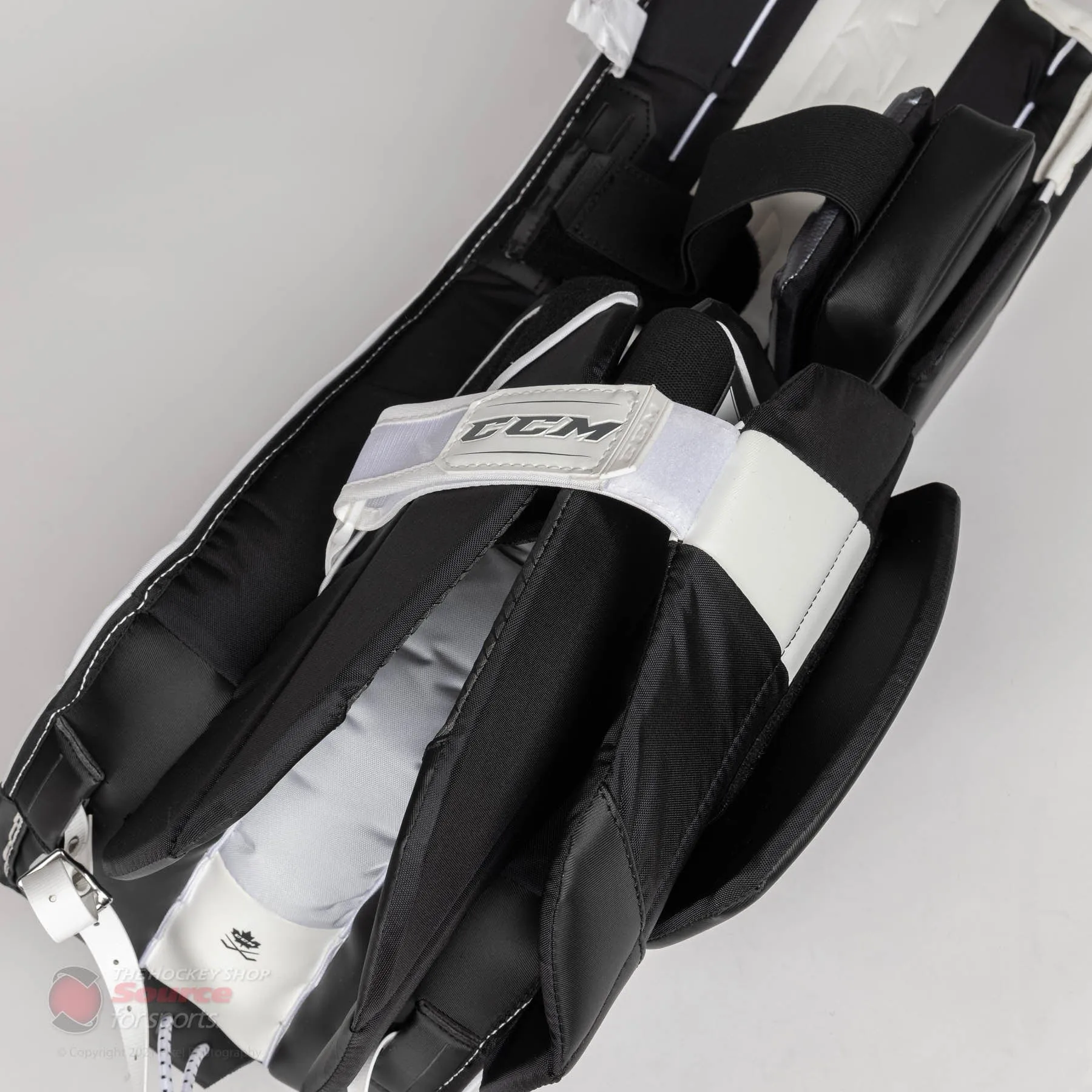 CCM Extreme Flex E5.9 Intermediate Goalie Leg Pads - Source Exclusive