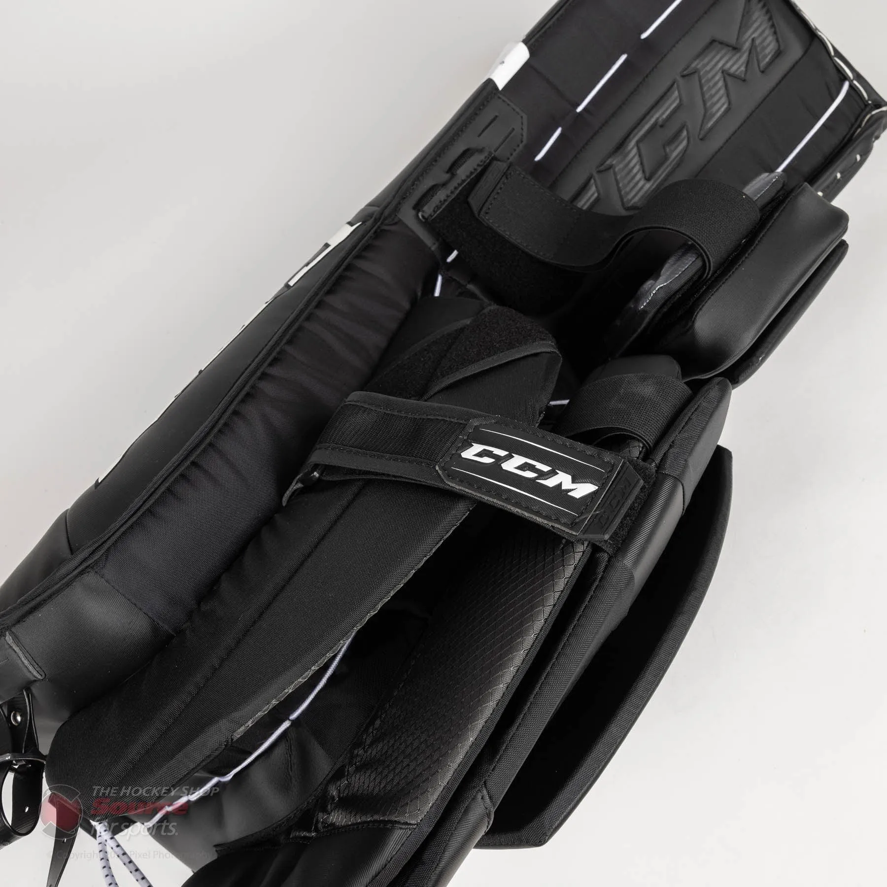 CCM Extreme Flex E5.9 Senior Goalie Leg Pads - Source Exclusive