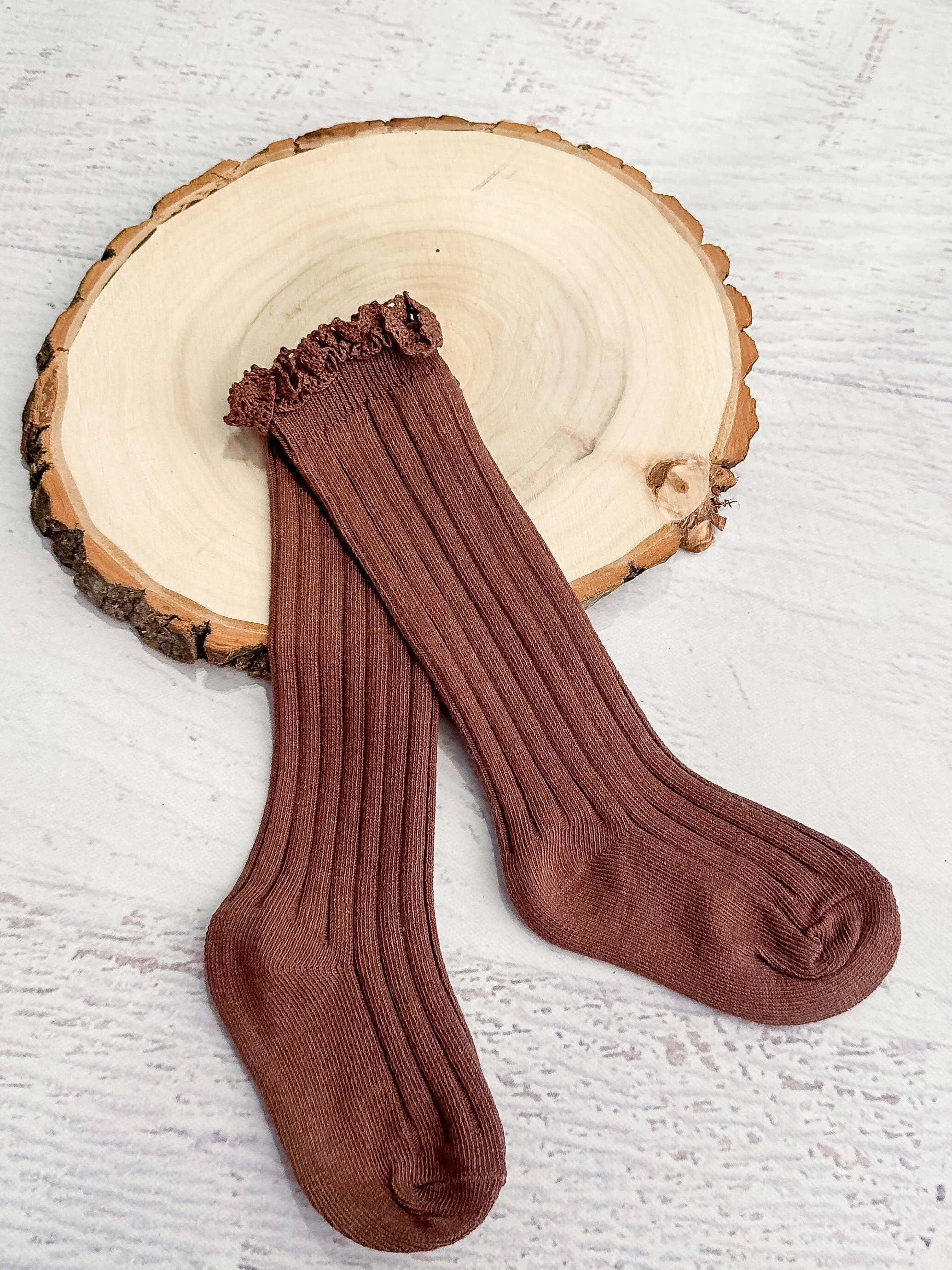 Chocolate Lettuce Edge Ruffle Socks