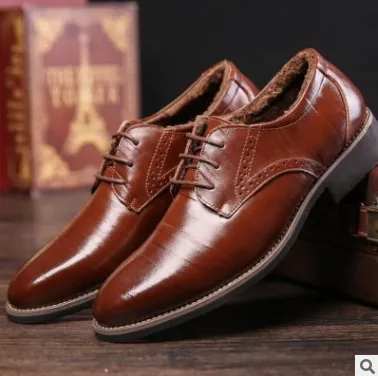 Elevate Your Style with Versatile Men's Leather Dress Shoes