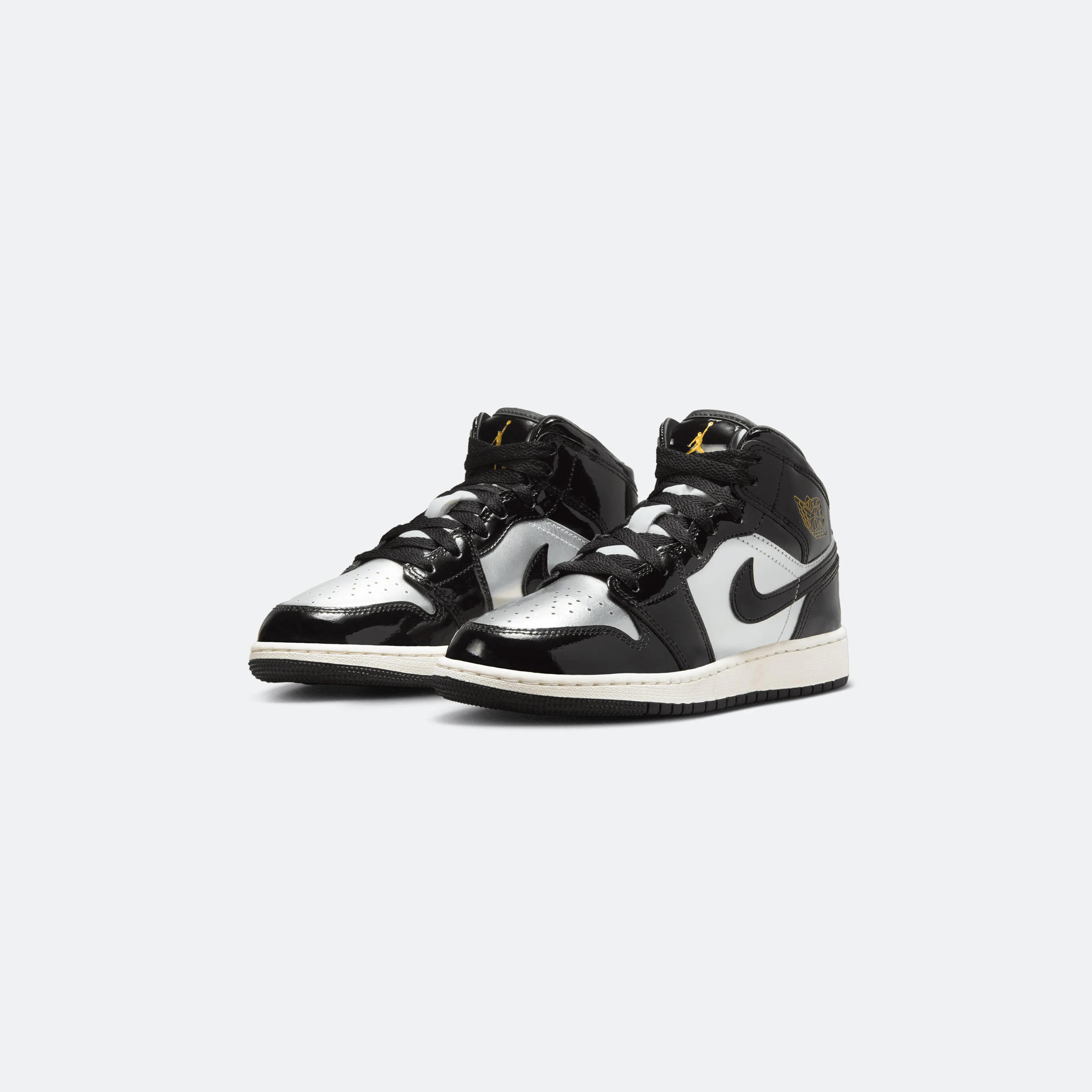 GS Jordan 1 Mid SE "Black Metallic"