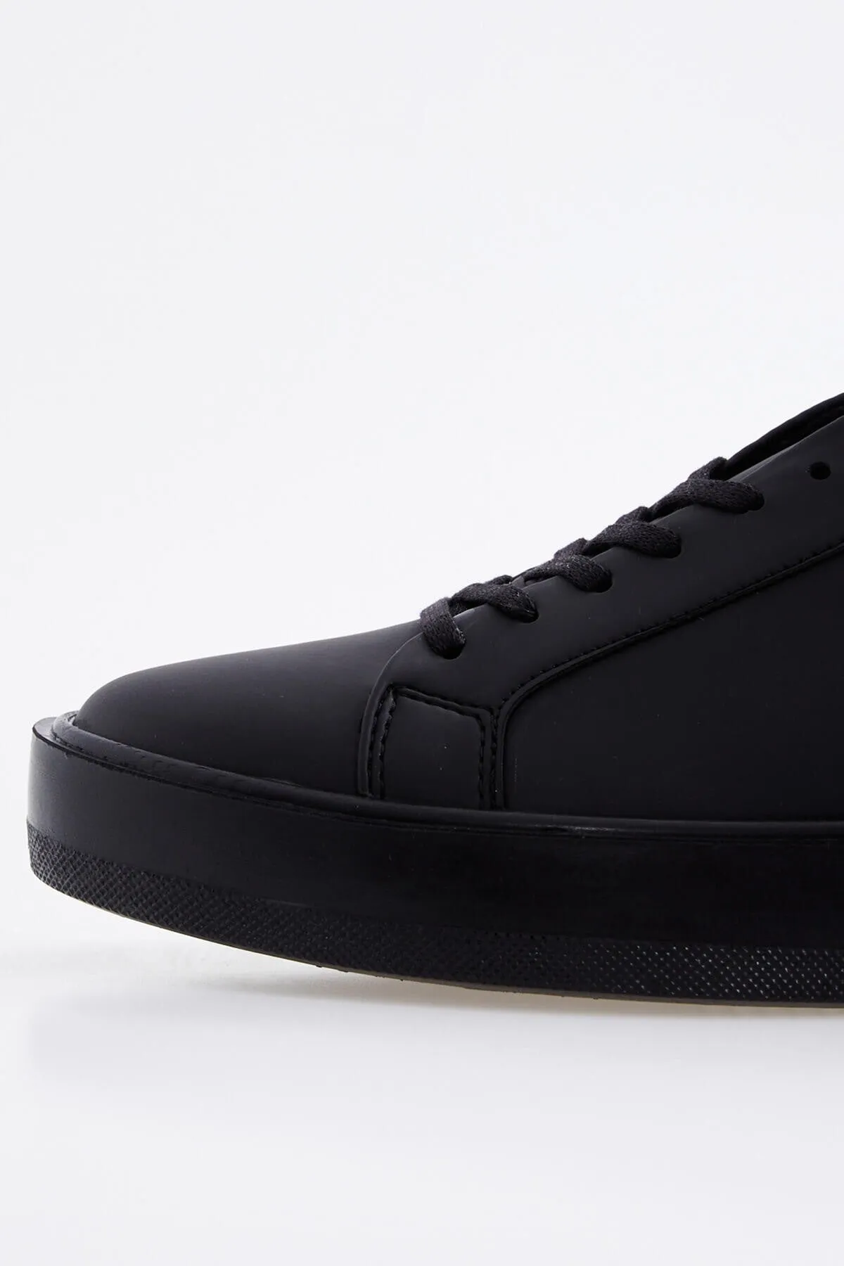 Lace-up High Sole Men's Sports Shoes 89101