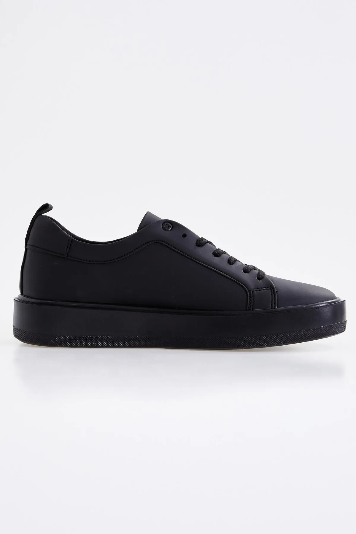 Lace-up High Sole Men's Sports Shoes 89101