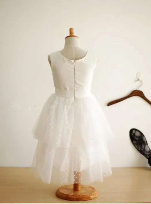 Long Tulle Princess Sleeveless Flower Girl Dresses With Hand-Made Flower