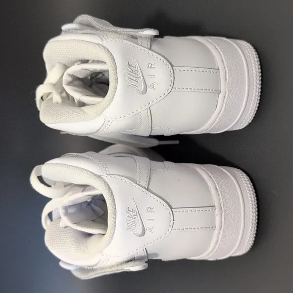 NIKE Air Force 1 Mid LE Boys' Grade School 6Y