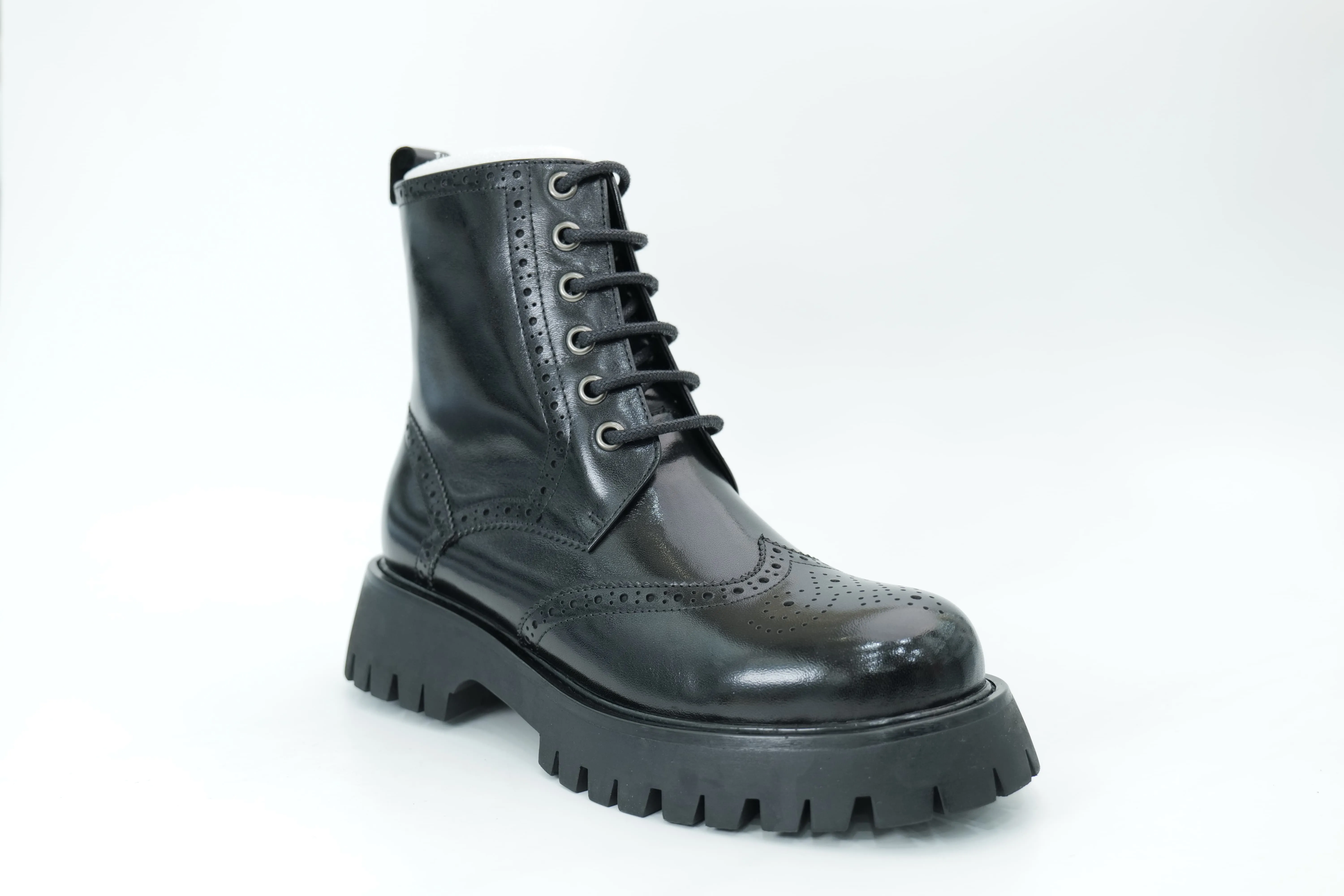 Platform shoes