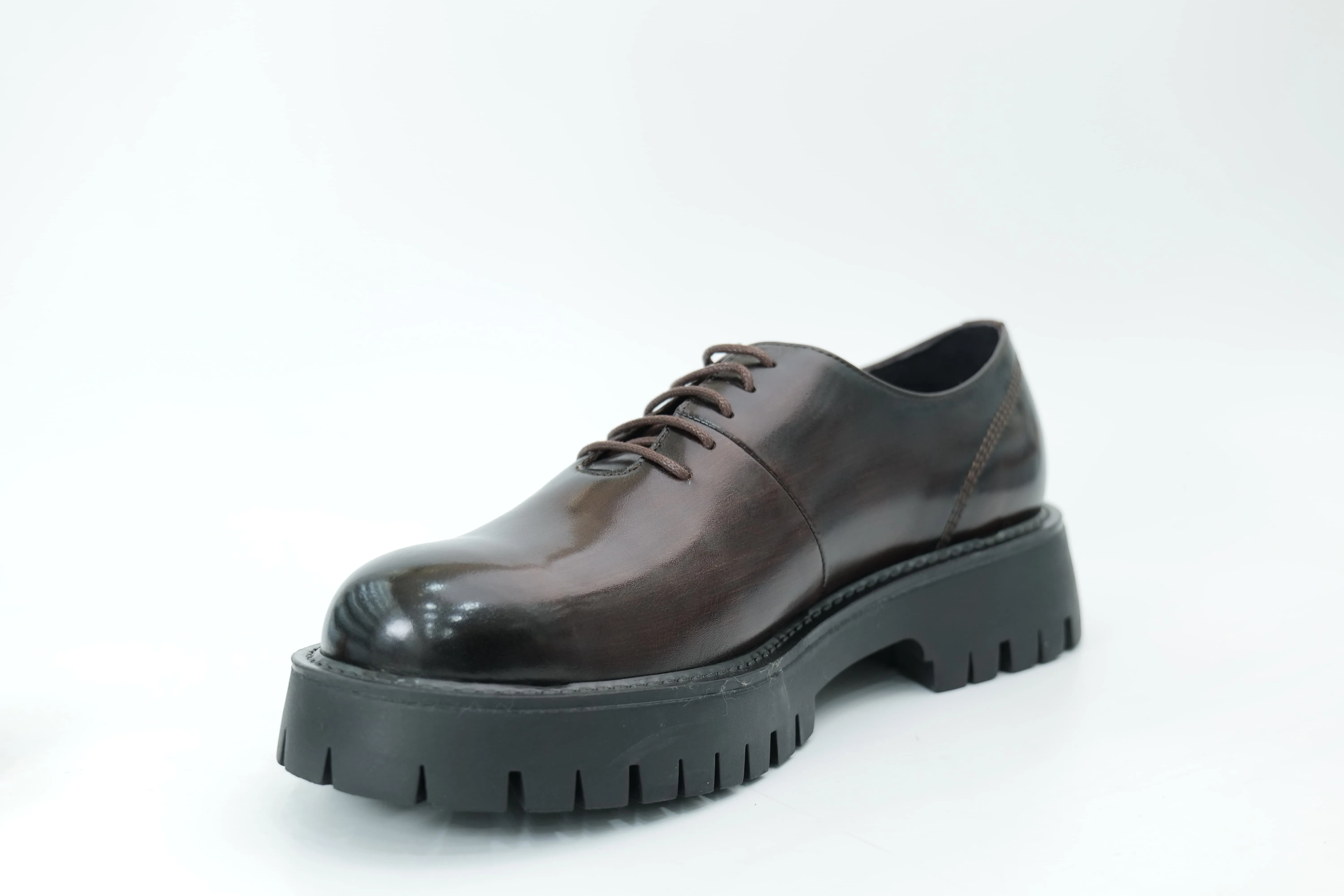 Platform shoes