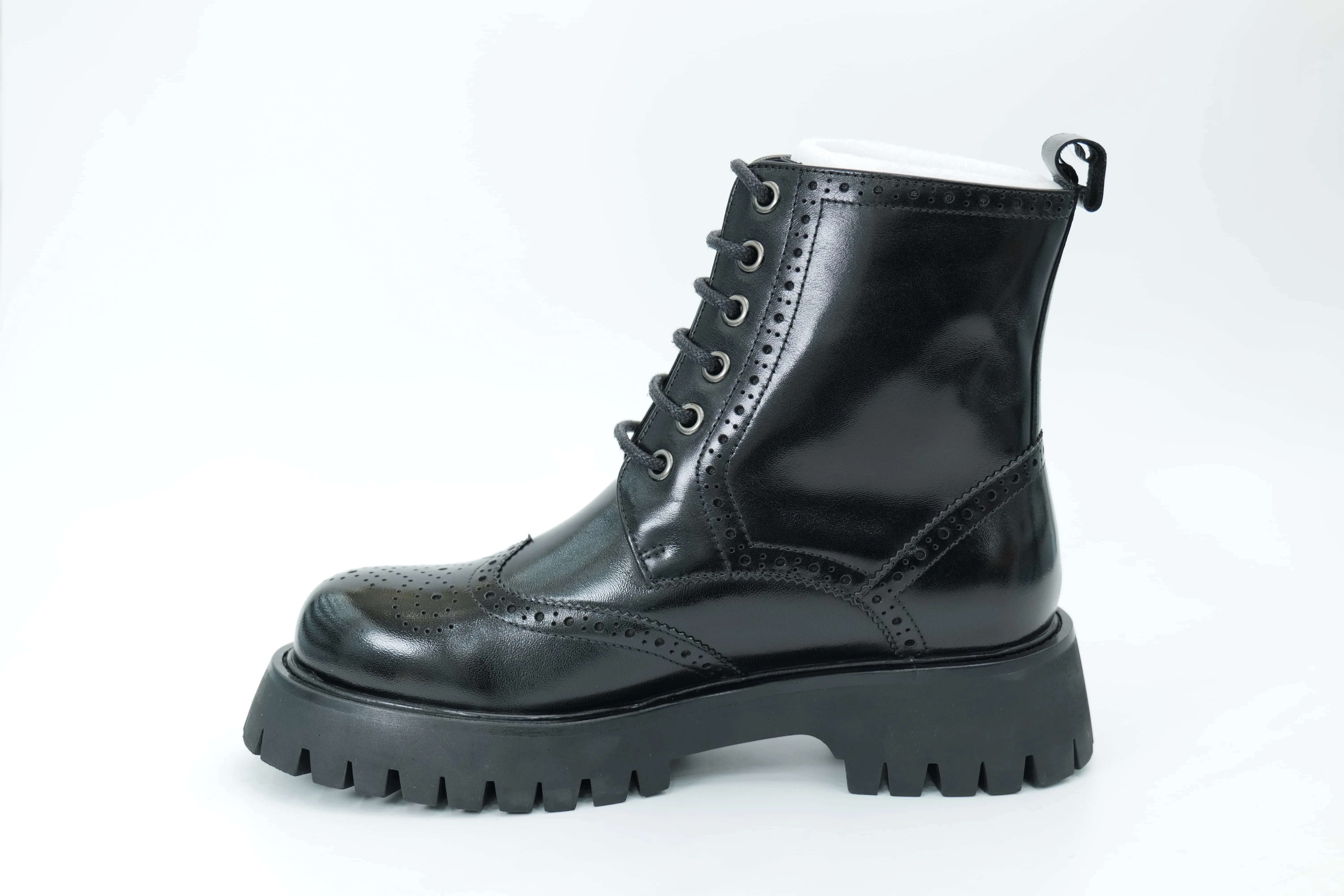 Platform shoes