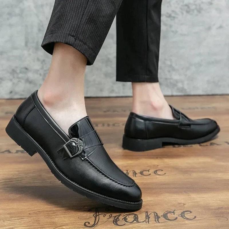 Stylish and Durable Men Patent Leather Brogues Shoes