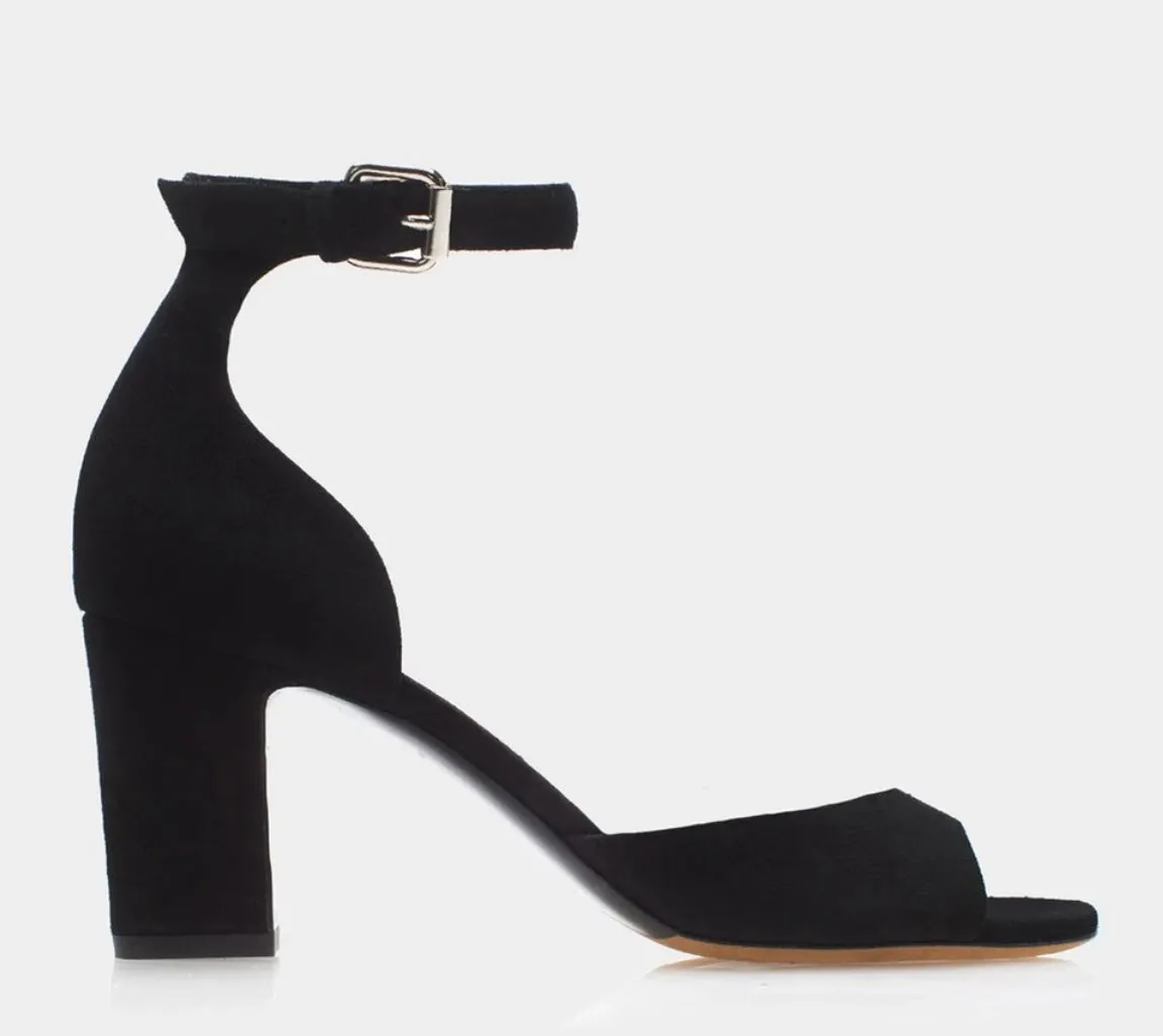 Tabitha Simmons Jerry Black Kidsuede