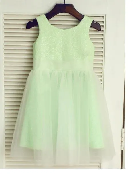 Tulle Princess Scoop Sleeveless Flower Girl Dresses