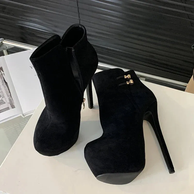 VougeVamp Women’s Black Sexy Platform Boots – Extreme High Heels with Elastic Buckle Strap and Zip Closure