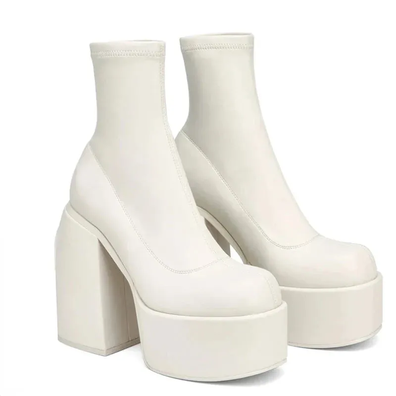 VougeVamp Women's Modern Platform Boots – Chunky Heel Leather Boots with Zipper Closure