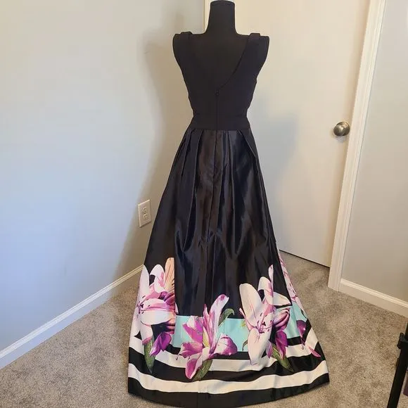 Xscape V-neck Maxi Dress Mesh Waist Cut-outs Bold Floral Border POCKETS SIZE 4
